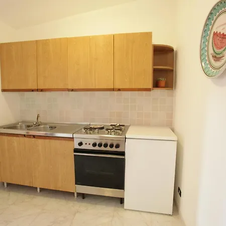 With Terrace In Apartment Ragusa